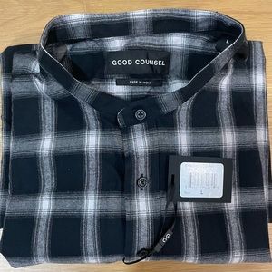 Good Counsel *NWT* 100% Cotton Button down. Size L